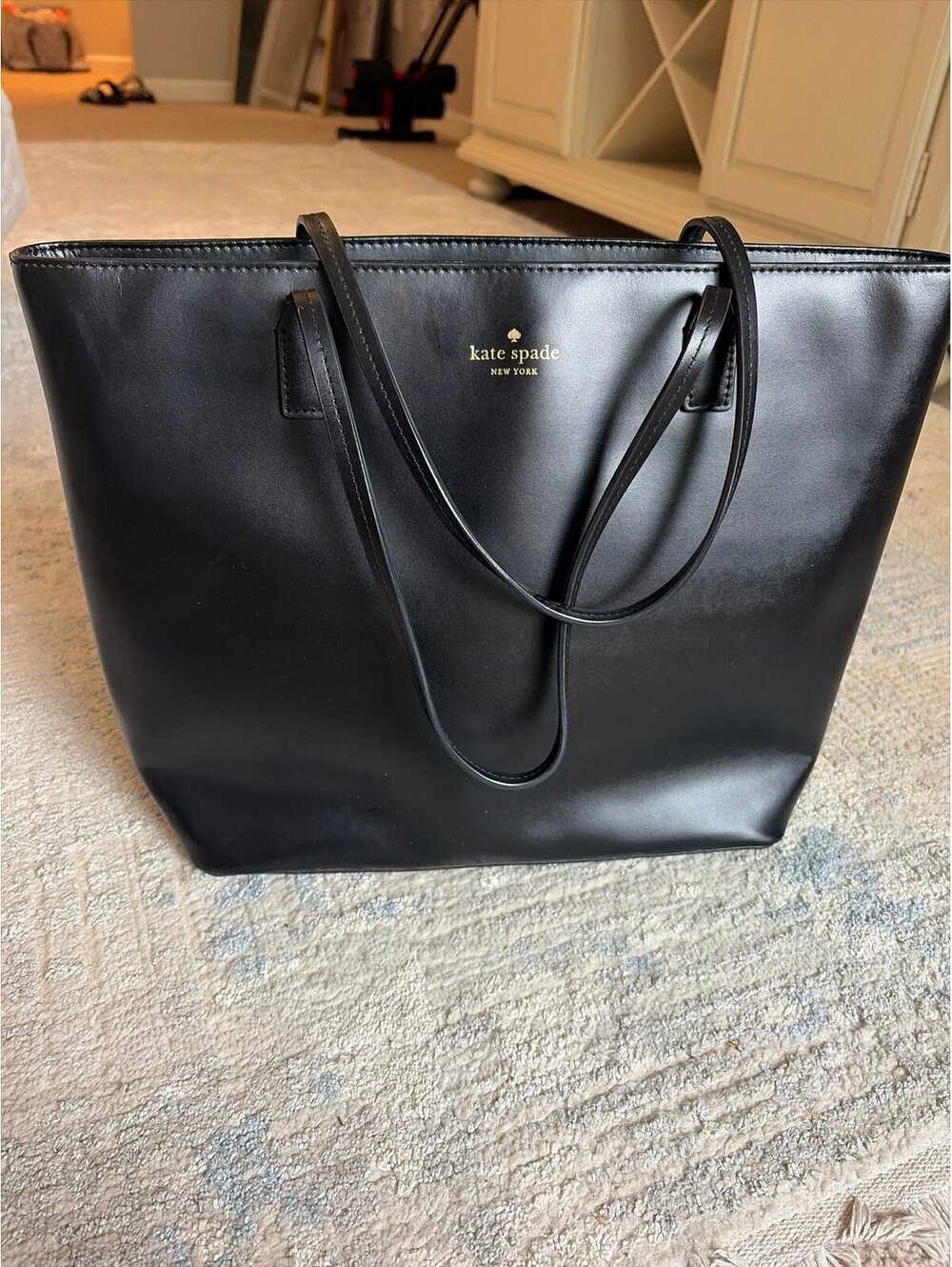 Kate Spade New York Seton Drive Karla Smooth Leather Tote Bag [COPY]